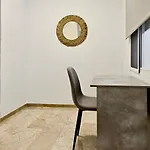 Apartment Deluxe Puerta De Almodovar *